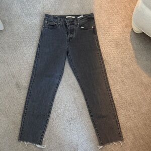 Levi's Women's Dark Gray Straight Leg Jeans